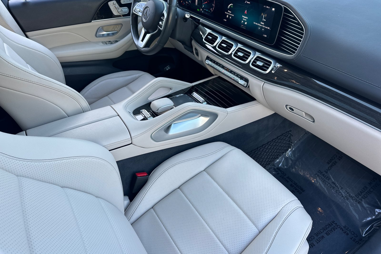 Used 2020 Mercedes-Benz GLS 450 4MATIC image 16