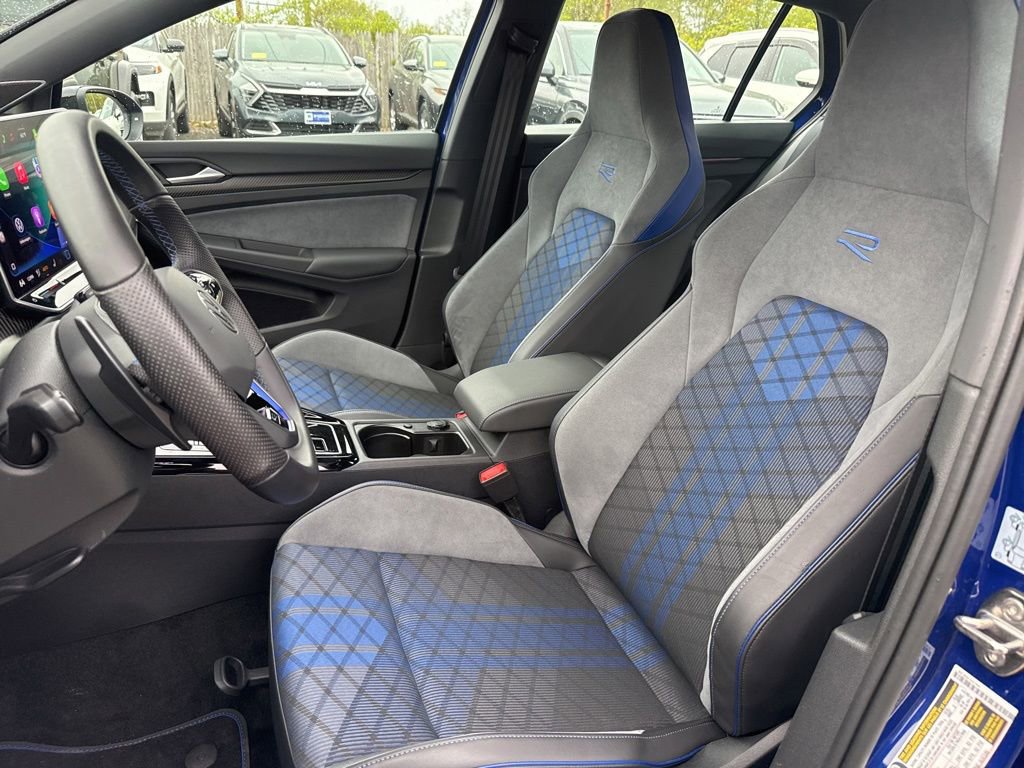 Used 2025 Volkswagen Golf R AWD/4WD image 14