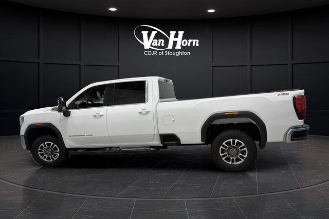 Used 2024 GMC Sierra 3500 SLE AWD/4WD image 3