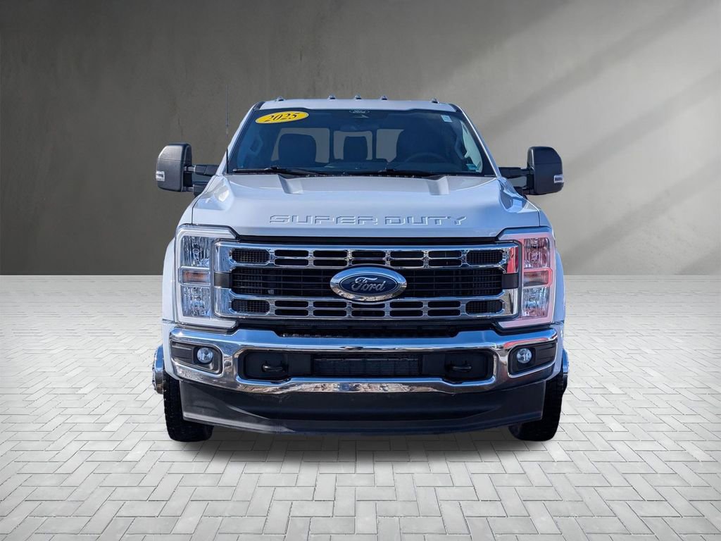 Used 2025 Ford F450 XLT w/ FX4 Off-Road Package image 4