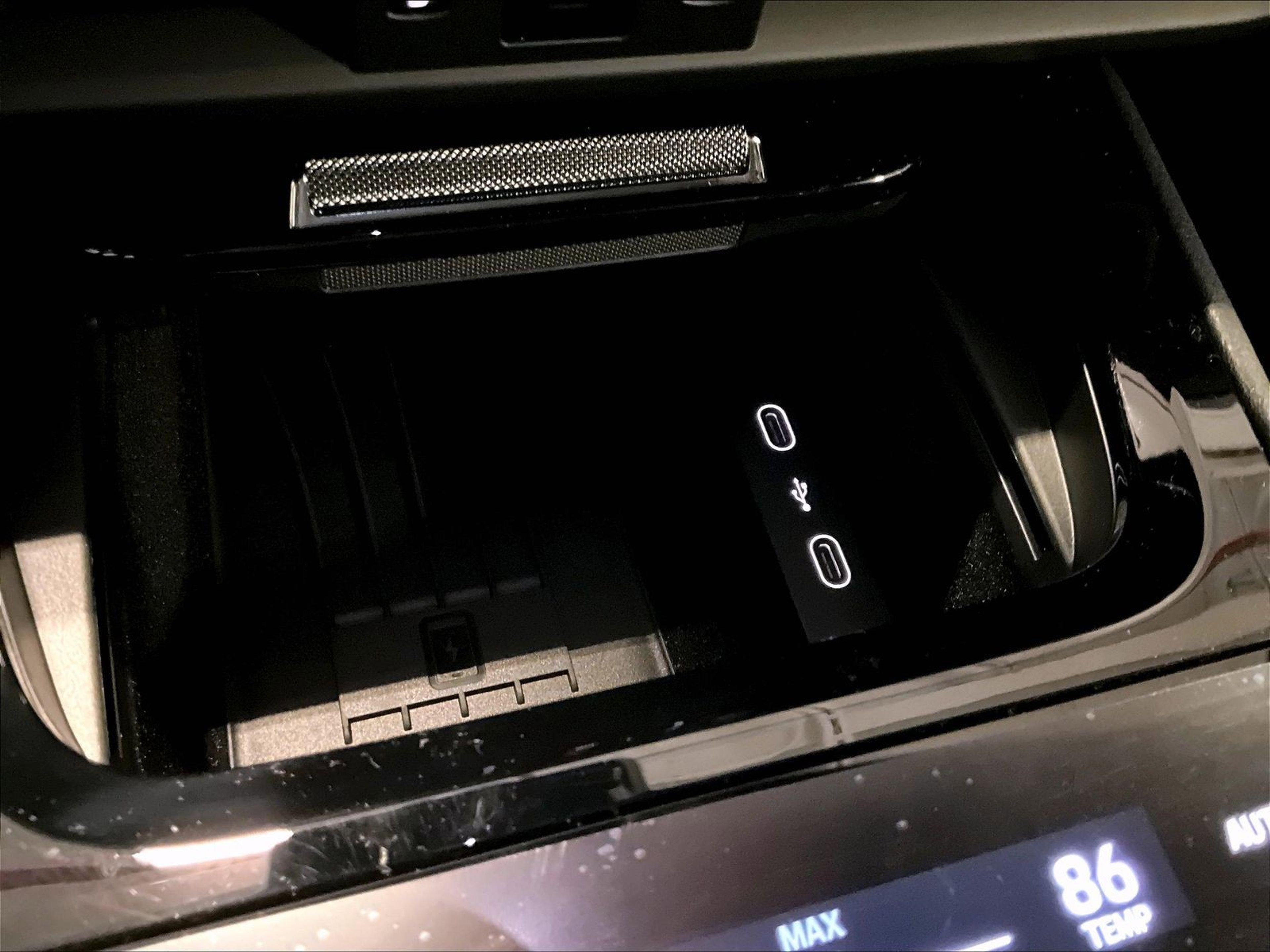 New 2026 Porsche Cayenne image 19