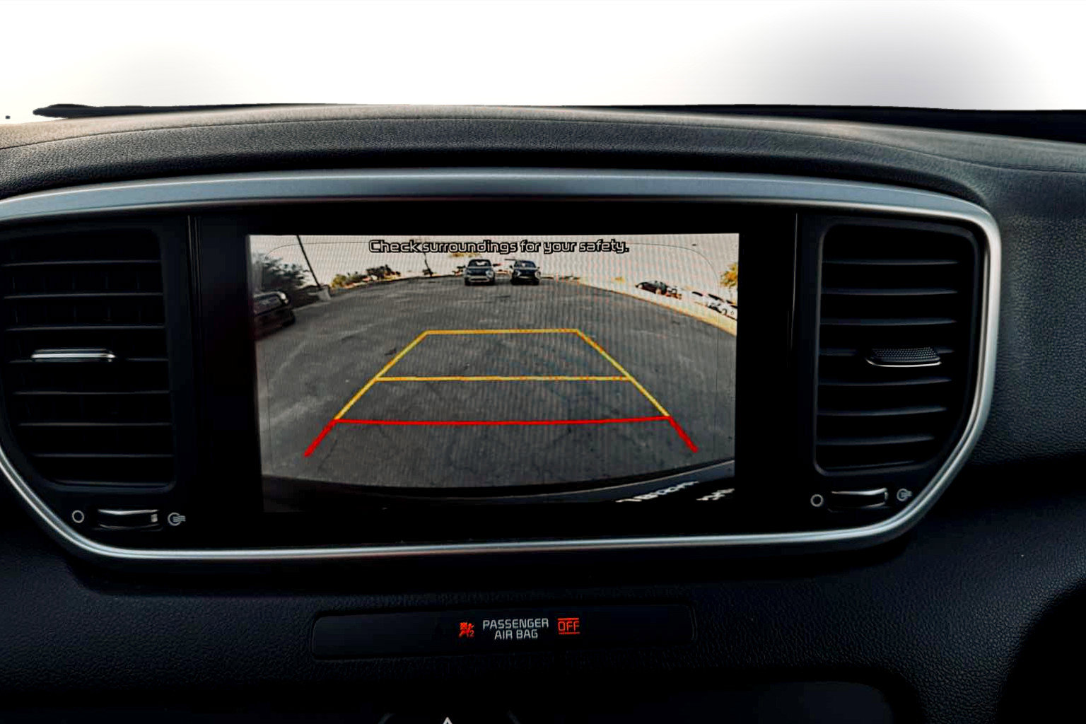 Used 2021 Kia Sportage LX image 13