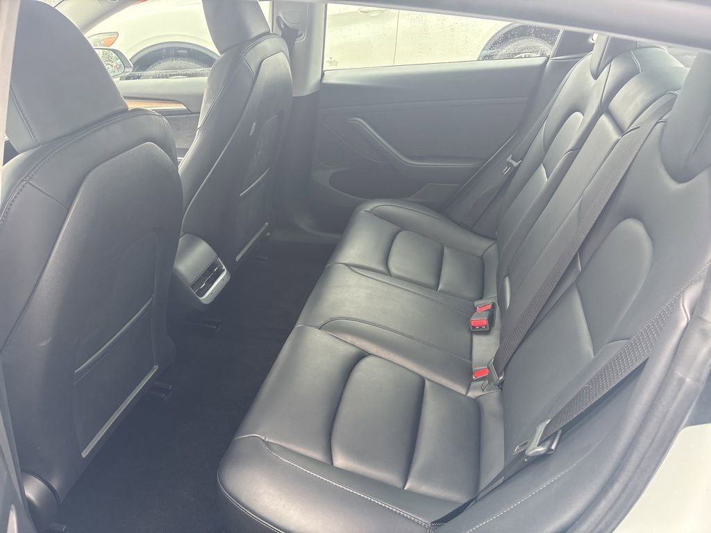 Used 2023 Tesla Model 3 Standard Range image 11