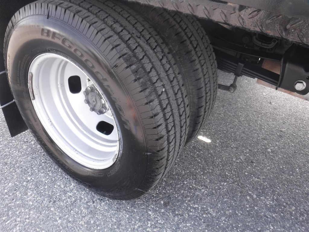 Used 2017 Ford F350 XL w/ XL Value Package image 6