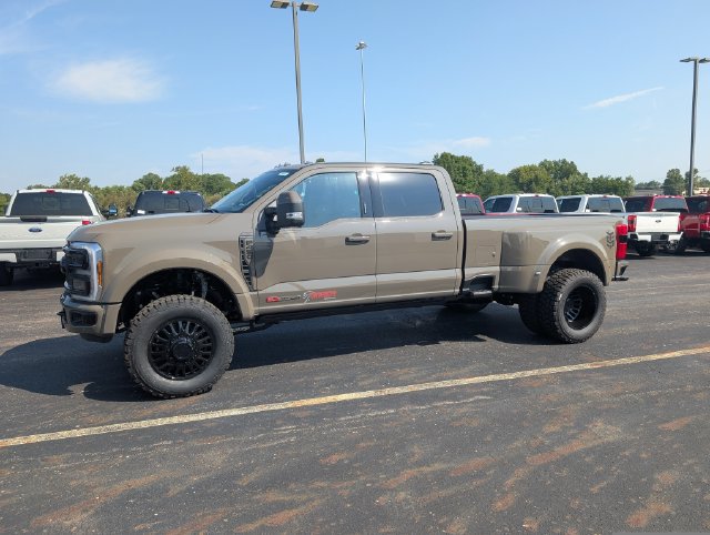 New 2026 Ford F450 Platinum w/ Platinum Plus Package AWD/4WD image 5