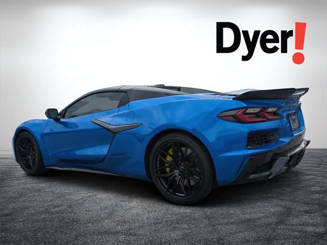 Used 2024 Chevrolet Corvette Z06 w/ Stealth Interior Trim Package RWD image 6