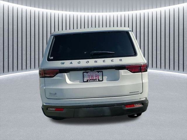Certified 2022 Jeep Wagoneer Series II AWD/4WD image 13