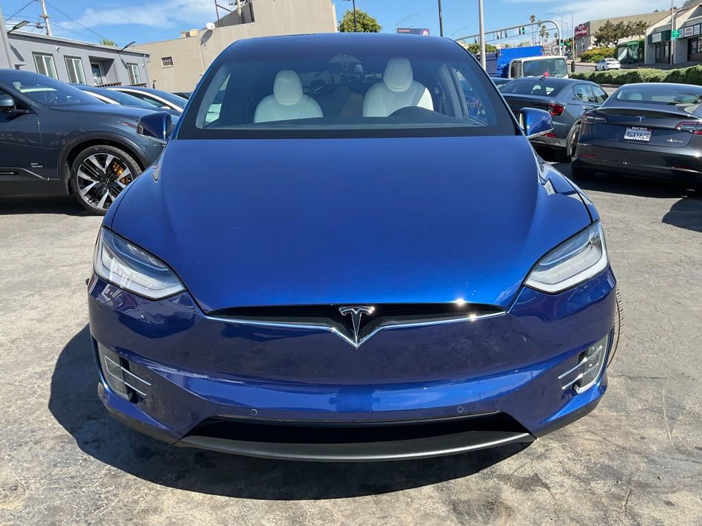 Used 2020 Tesla Model X Long Range image 2