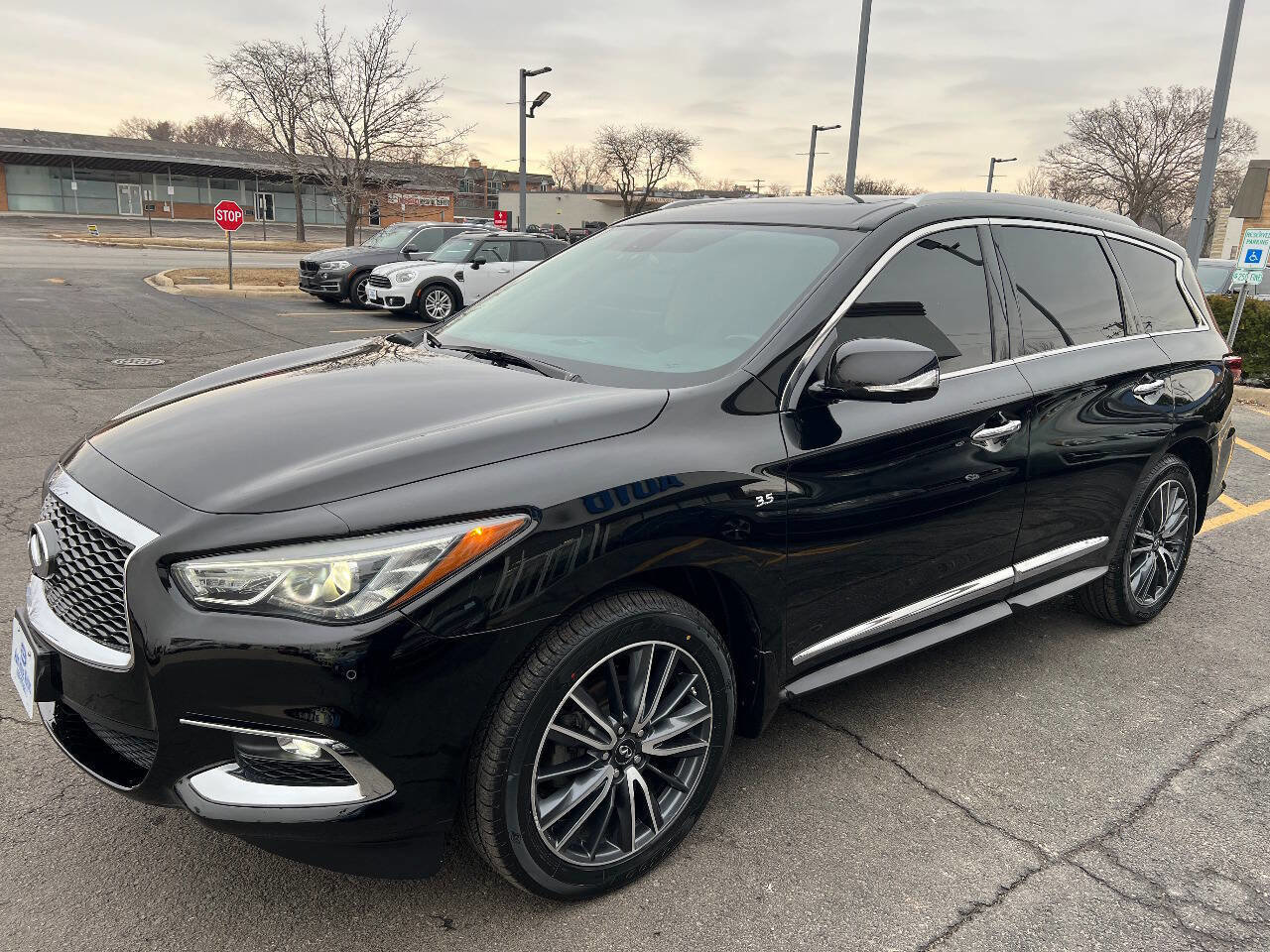Used 2018 INFINITI QX60 AWD w/ Premium Plus Package image 6