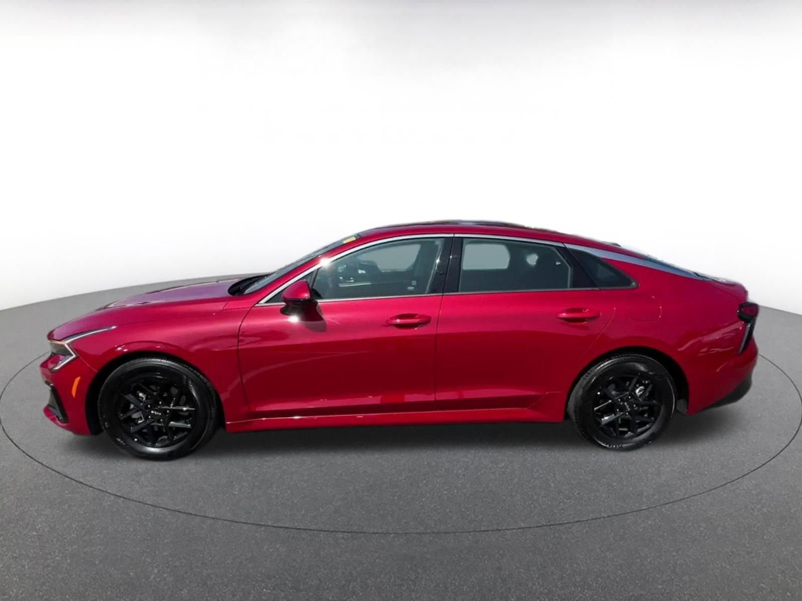 Used 2025 Kia K5 LXS FWD image 8