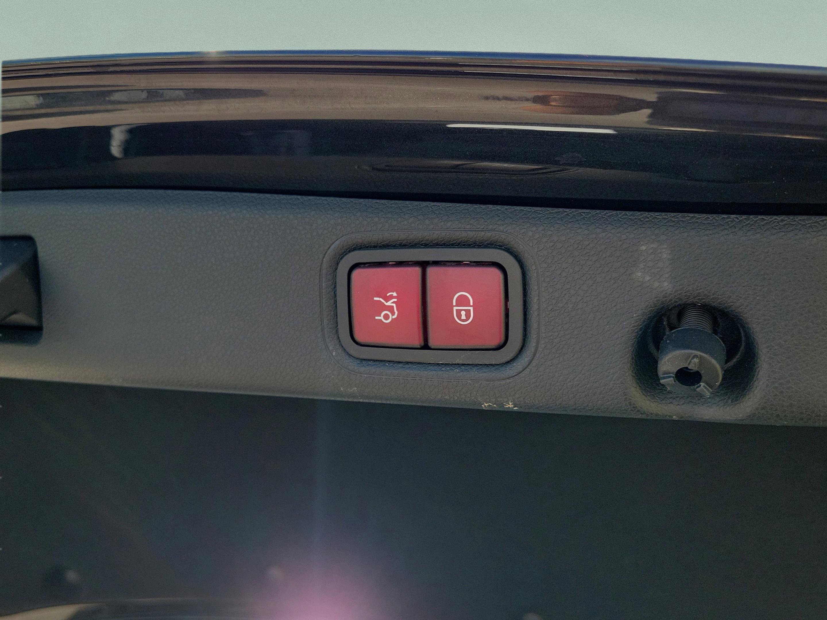 Certified 2022 Mercedes-Benz E 350 Sedan image 10