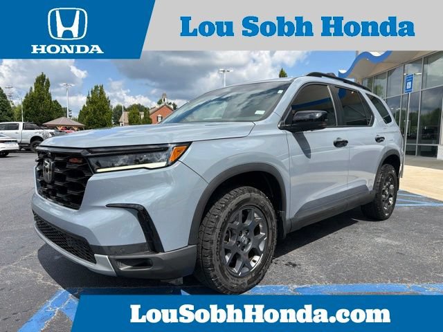 Certified 2025 Honda Pilot TrailSport