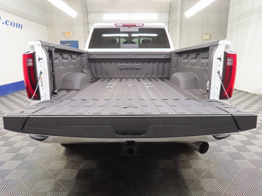 Used 2024 GMC Sierra 2500 SLT w/ SLT Premium Package image 43