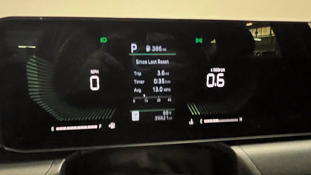 Used 2025 Kia K4 FWD image 23
