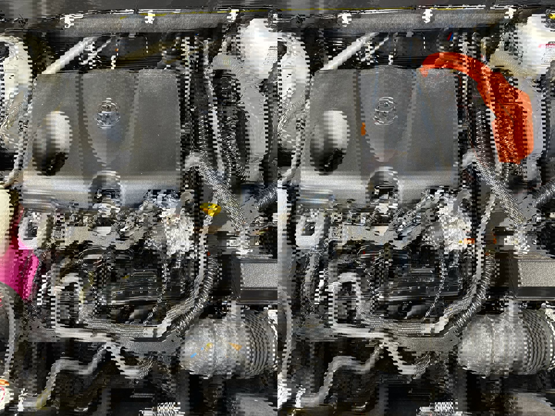 Used 2023 Toyota Venza Limited image 32