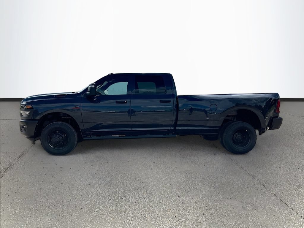 New 2026 RAM 3500 Tradesman AWD/4WD image 4