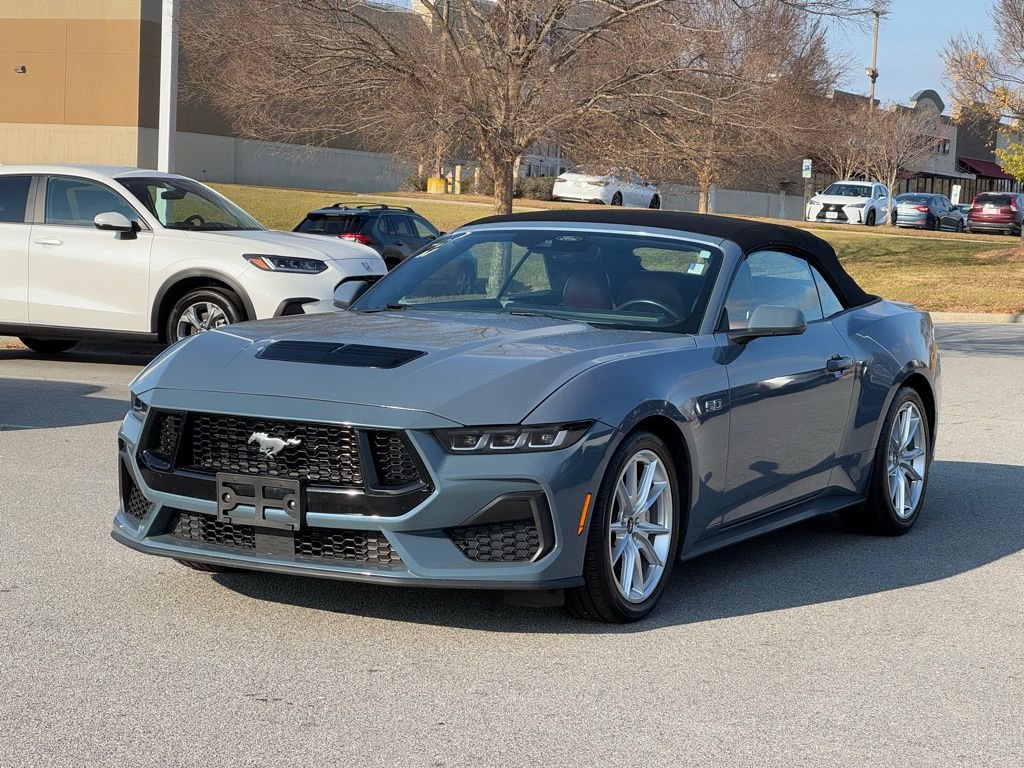 Used 2024 Ford Mustang GT Premium image 2