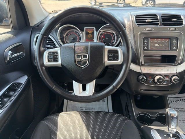 Used 2018 Dodge Journey SE FWD image 23