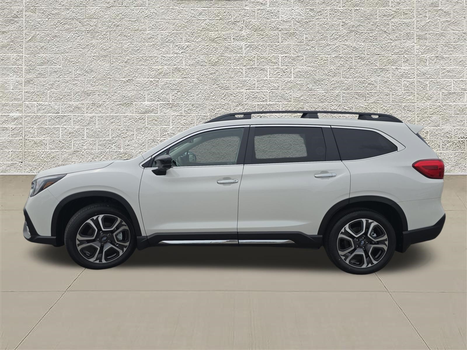 New 2026 Subaru Ascent Touring w/ Popular Package #1 AWD/4WD image 4