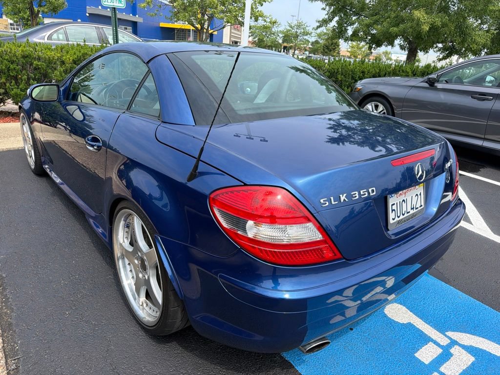 Used 2005 Mercedes-Benz SLK 350 image 2