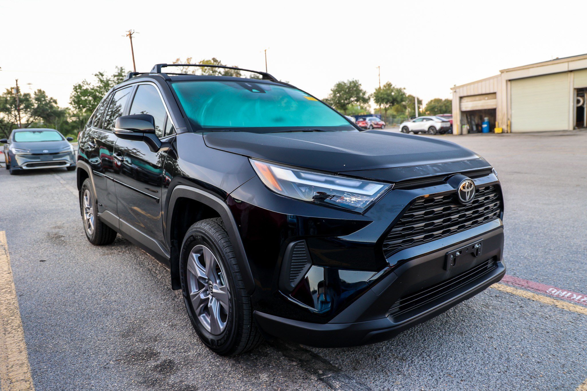 Certified 2025 Toyota RAV4 XLE w/ Convenience Package AWD/4WD image 5