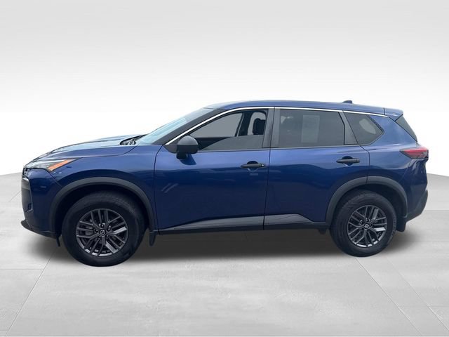 Used 2021 Nissan Rogue S FWD video 2