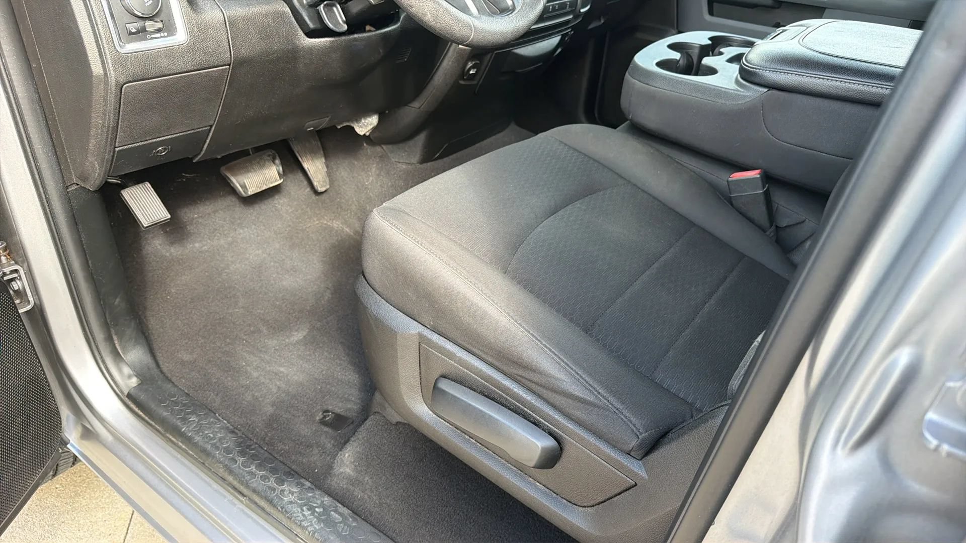 Used 2019 RAM 1500 Classic Warlock w/ Electronics Group AWD/4WD image 76