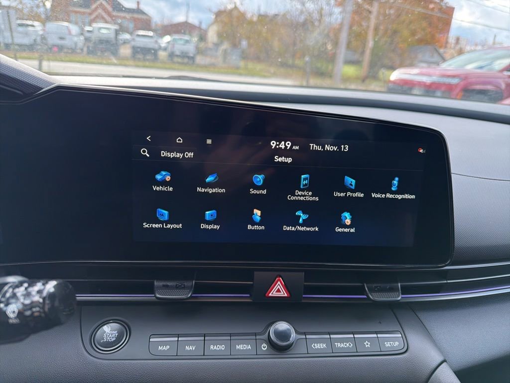 New 2026 Hyundai Elantra Sport FWD image 22