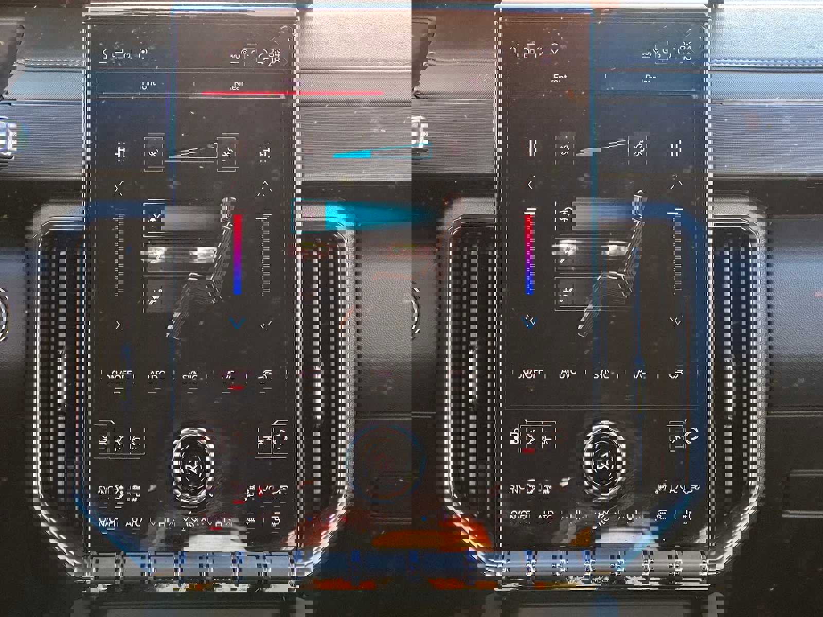 New 2026 GMC Acadia AT4 w/ LPO, Floor Liner Package image 27