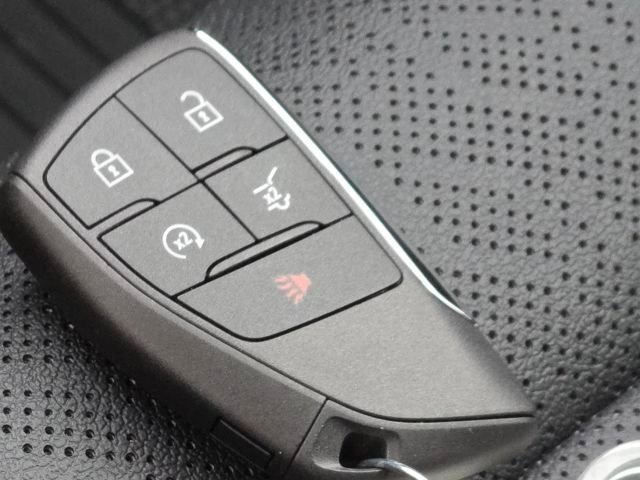 New 2026 Chevrolet Equinox RS w/ LPO, Floor Liner Package image 28