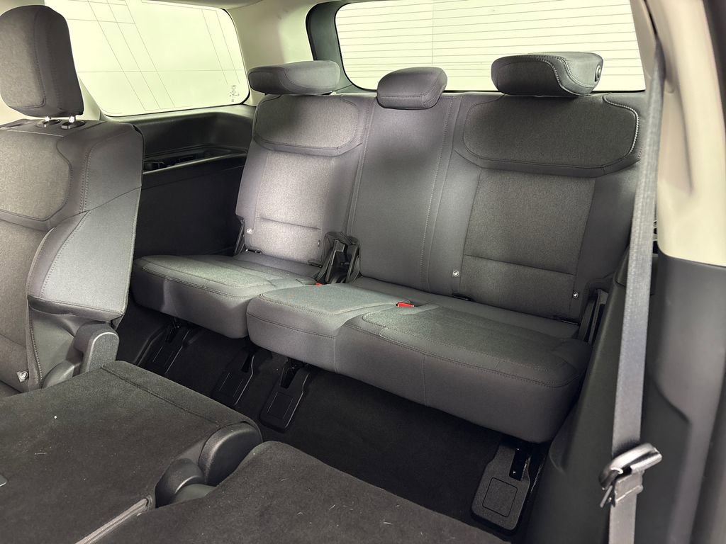 Certified 2025 Ford Expedition Active image 31