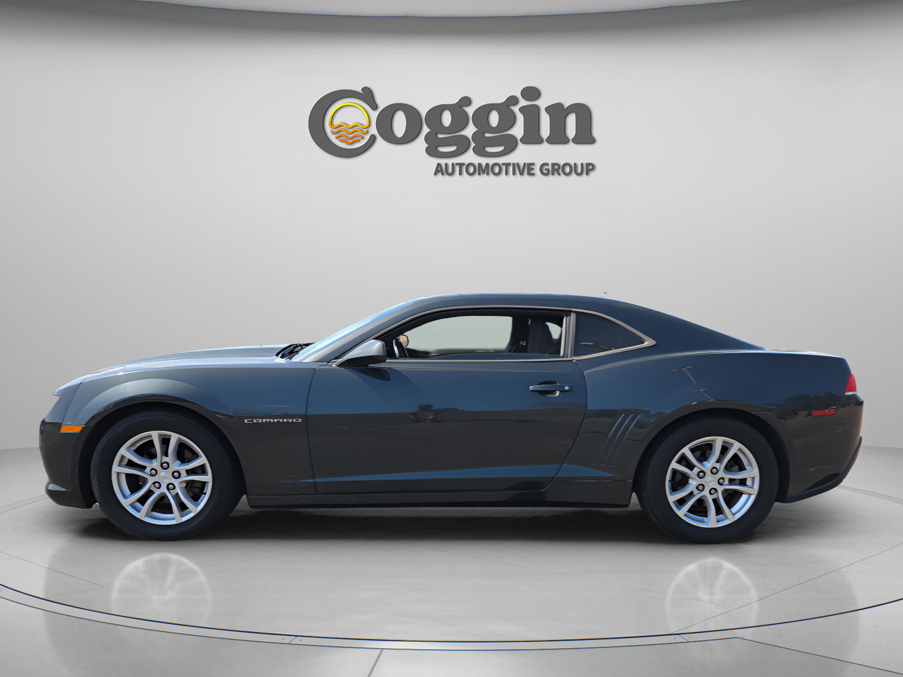 Used 2014 Chevrolet Camaro LT w/ Rear Vision Package image 2
