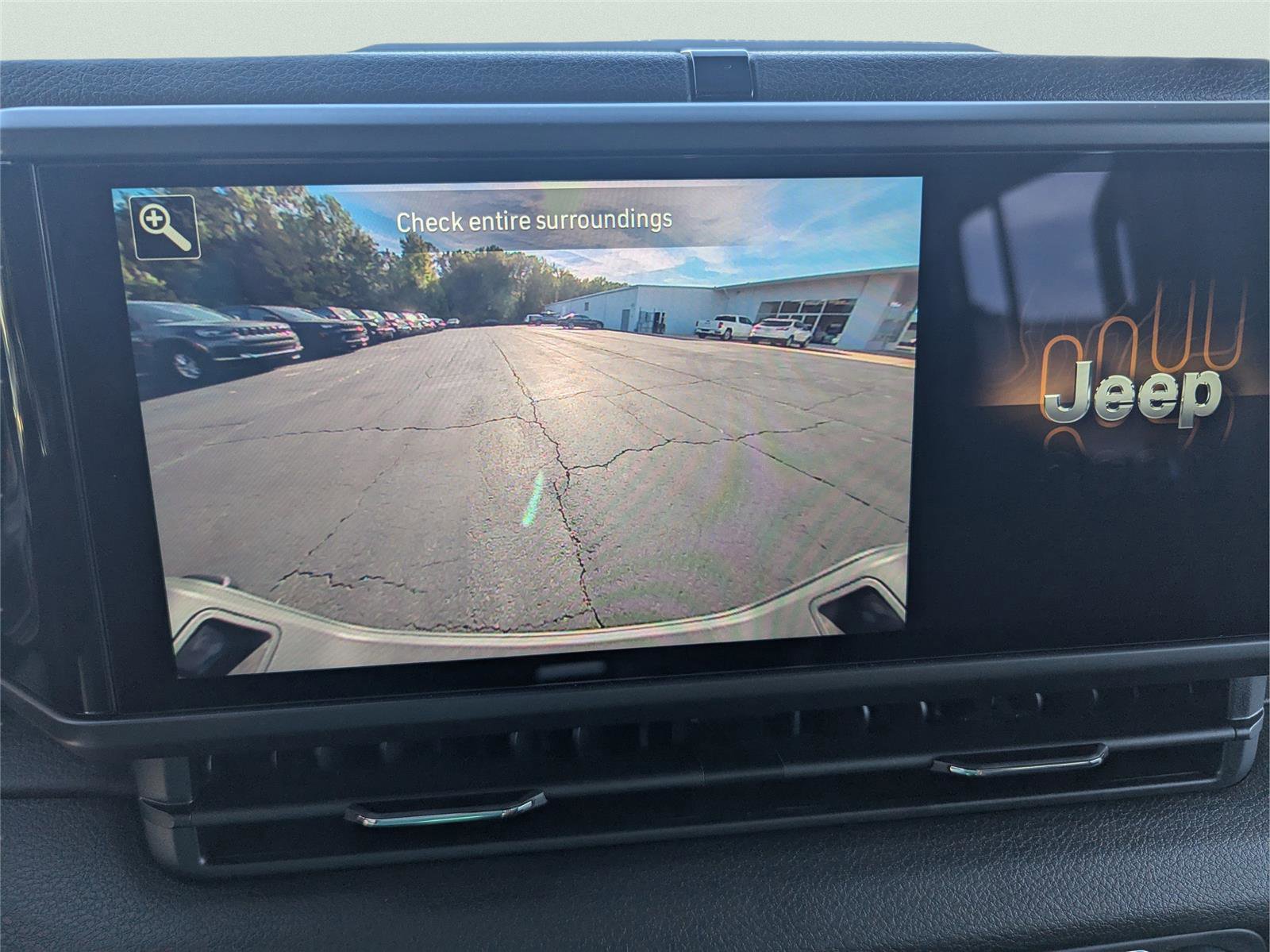 New 2025 Jeep Gladiator Sport image 27