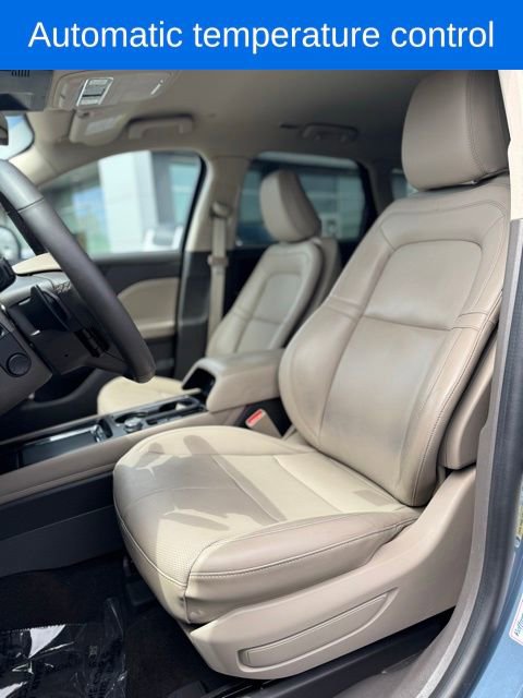 Used 2023 Lincoln Corsair AWD w/ Equipment Group 101A image 16