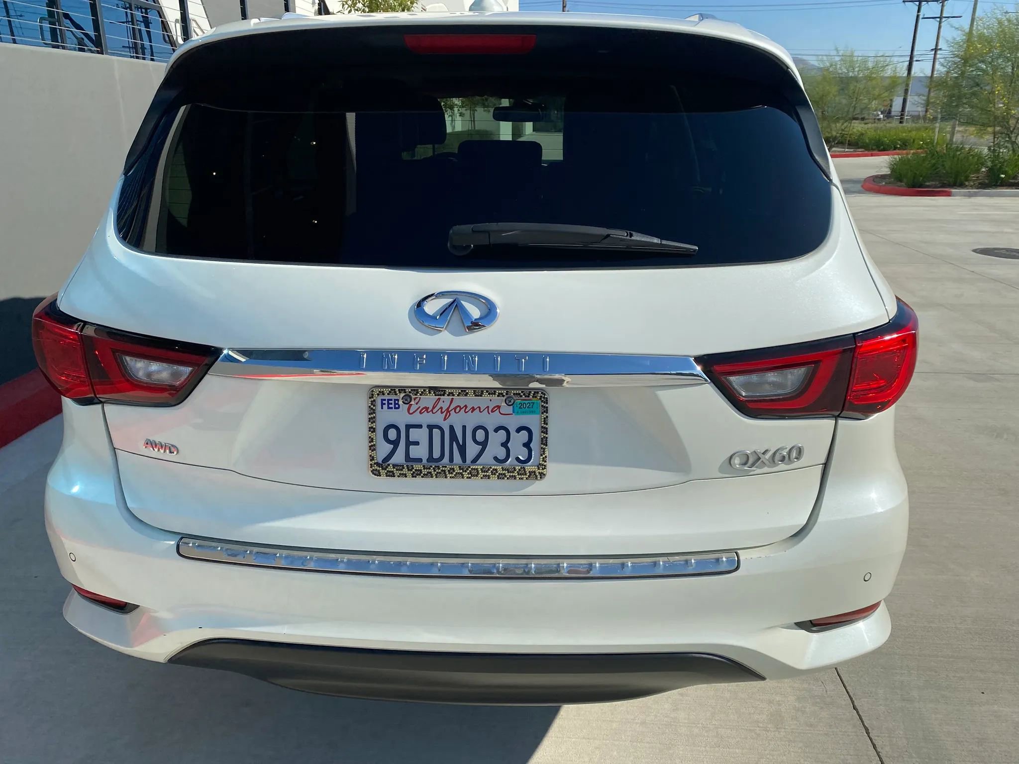 Used 2019 INFINITI QX60 Luxe w/ Essential Package AWD/4WD image 11