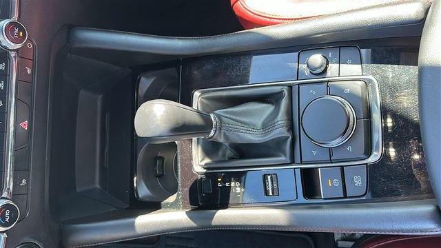 Used 2024 MAZDA MAZDA3 s image 13
