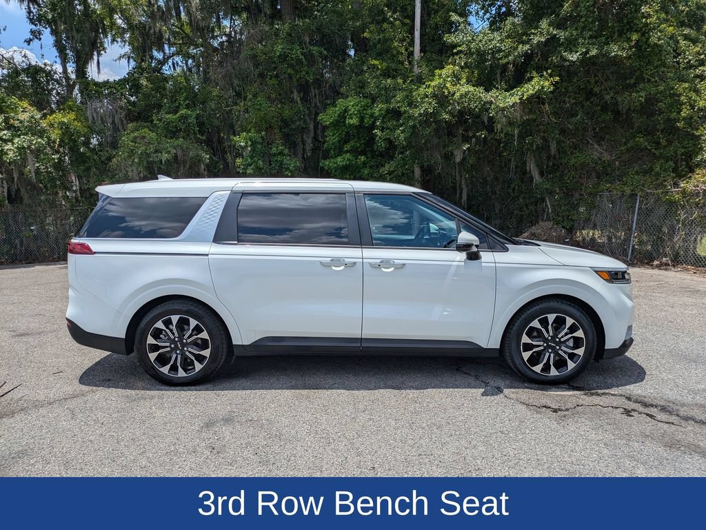 Used 2024 Kia Carnival EX FWD video 3