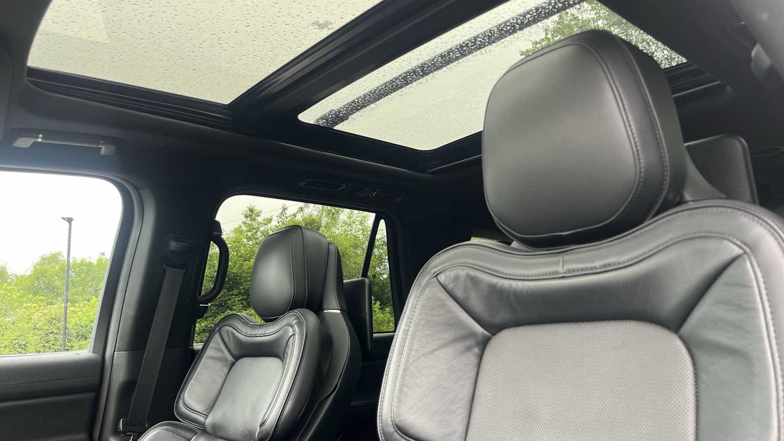 Used 2019 Lincoln Navigator Reserve AWD/4WD image 33