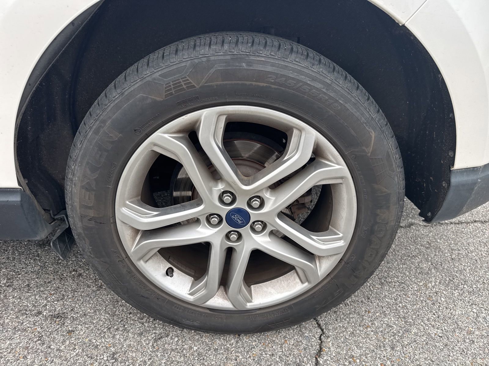 Used 2015 Ford Edge Titanium w/ Equipment Group 301A image 11