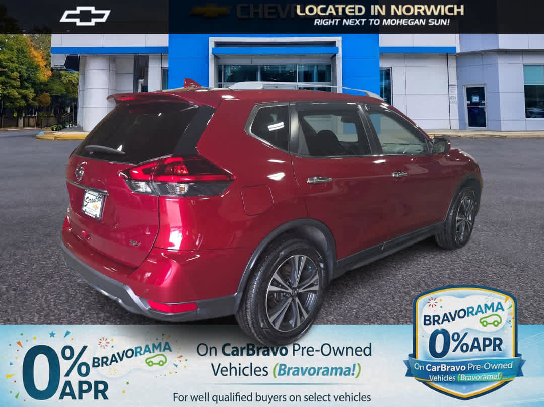 Used 2020 Nissan Rogue SV w/ Premium Package image 6