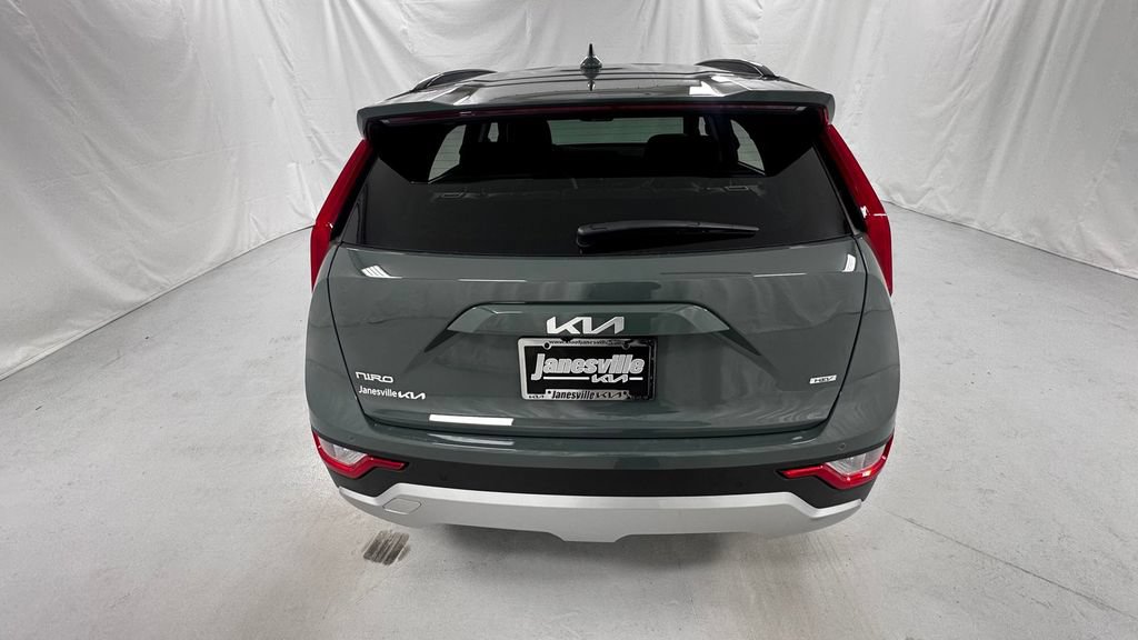 New 2026 Kia Niro EX FWD image 4
