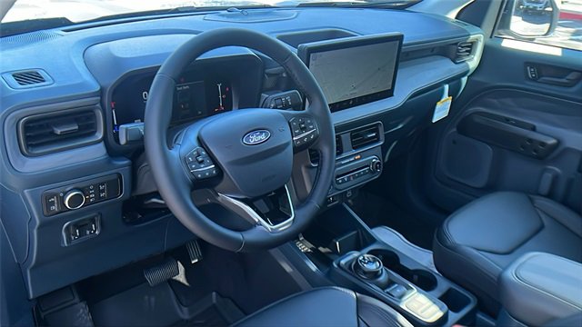 New 2025 Ford Maverick Lariat w/ Black Appearance Package image 15