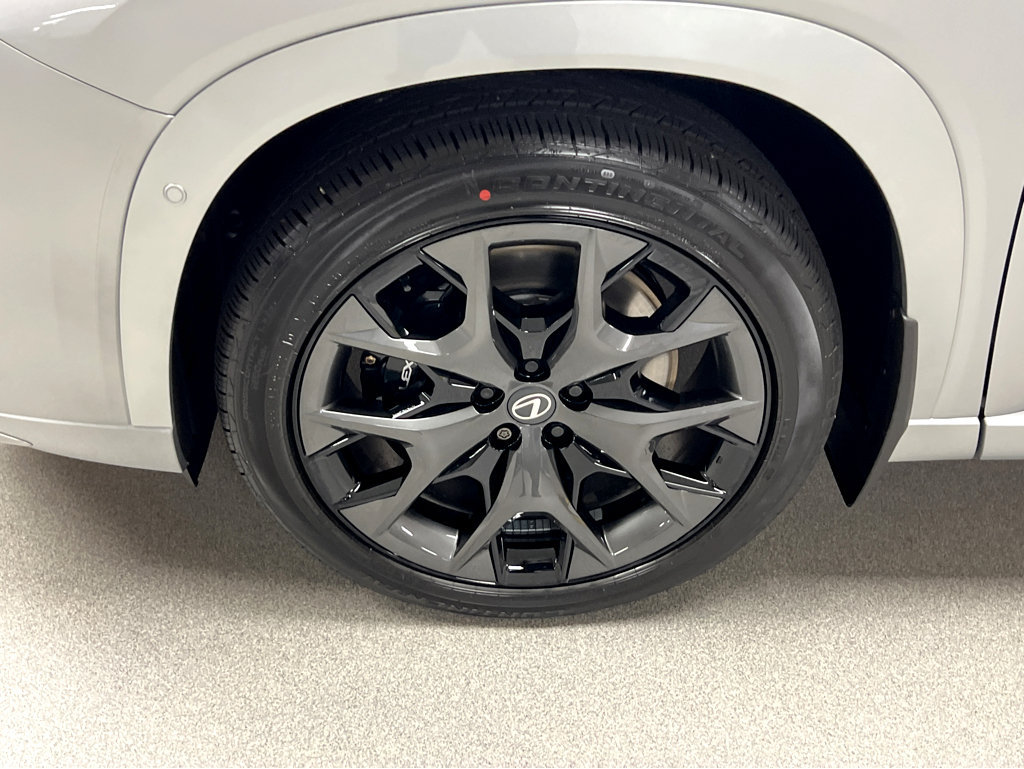 New 2026 Lexus TX 500h AWD w/ Technology Package image 37