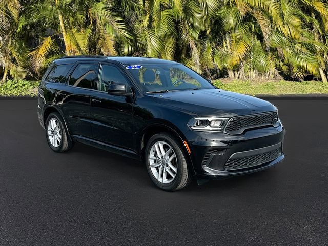 Used 2025 Dodge Durango GT w/ Blacktop Package image 2
