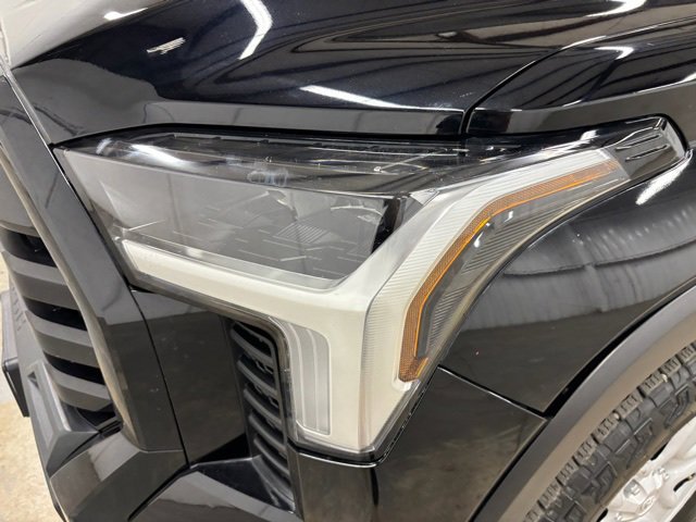 Used 2023 Toyota Tundra SR5 image 8