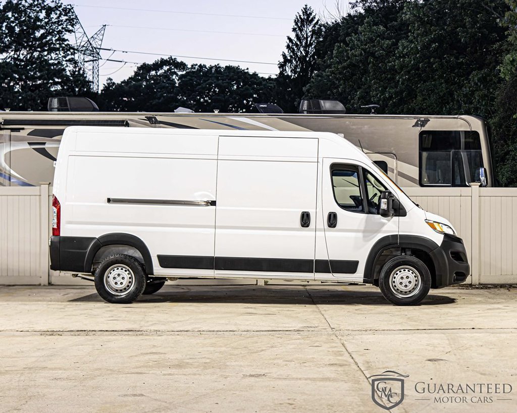 Used 2025 RAM ProMaster 2500 w/ Convenience Group FWD image 7