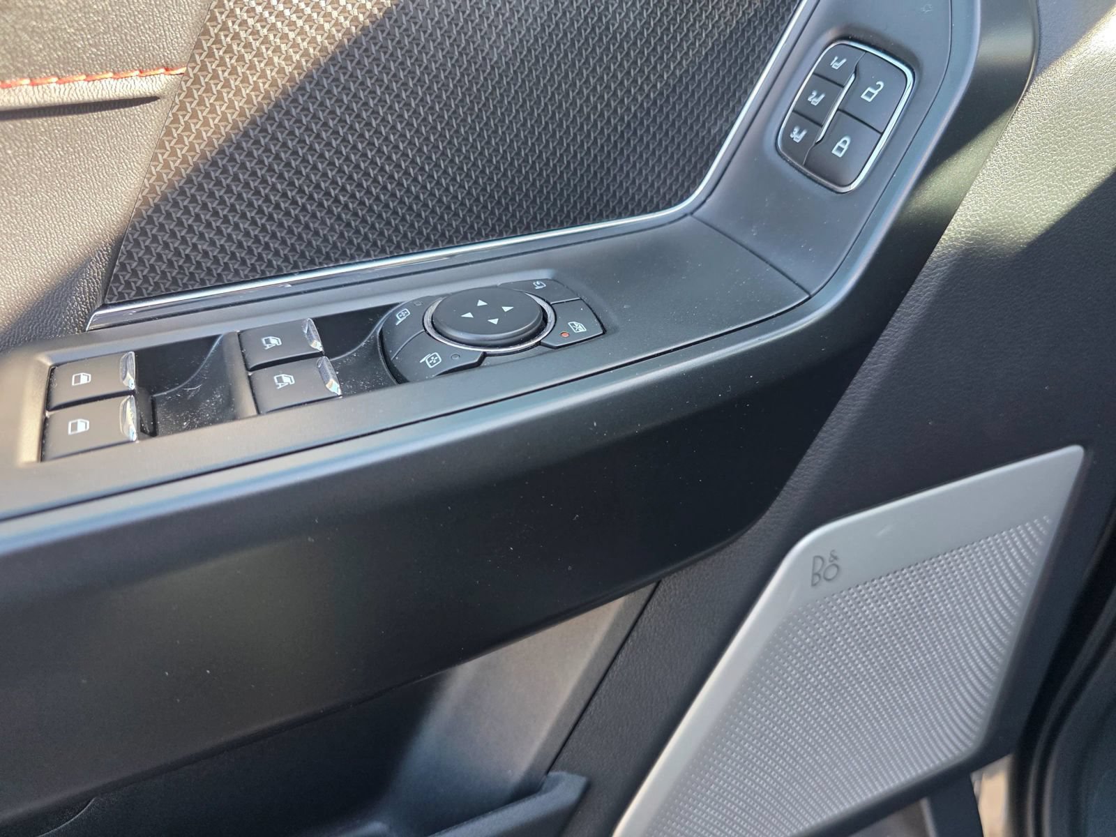 Used 2025 Ford F150 Raptor AWD/4WD image 33