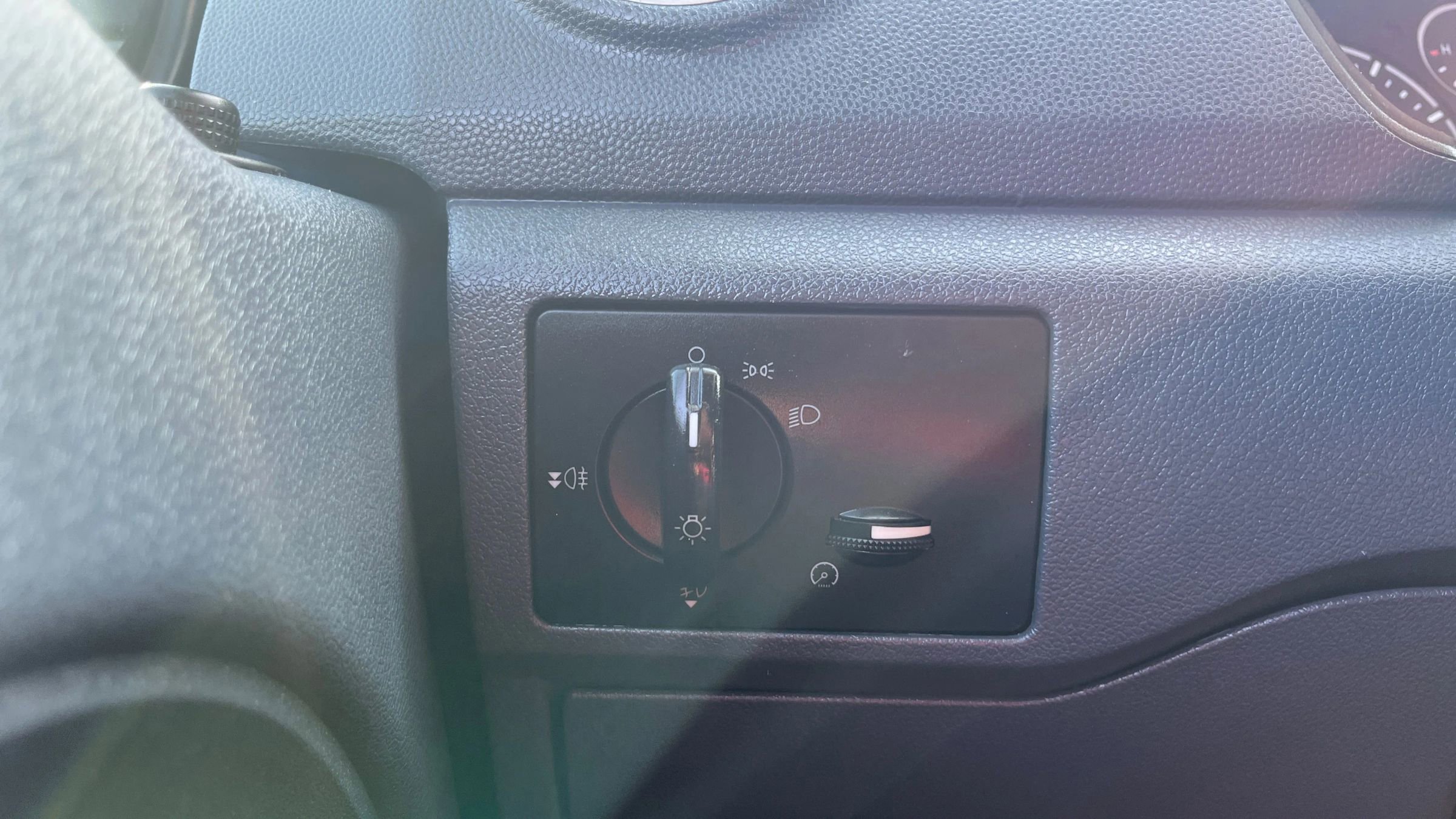 Used 2013 Ford Transit Connect XLT image 17