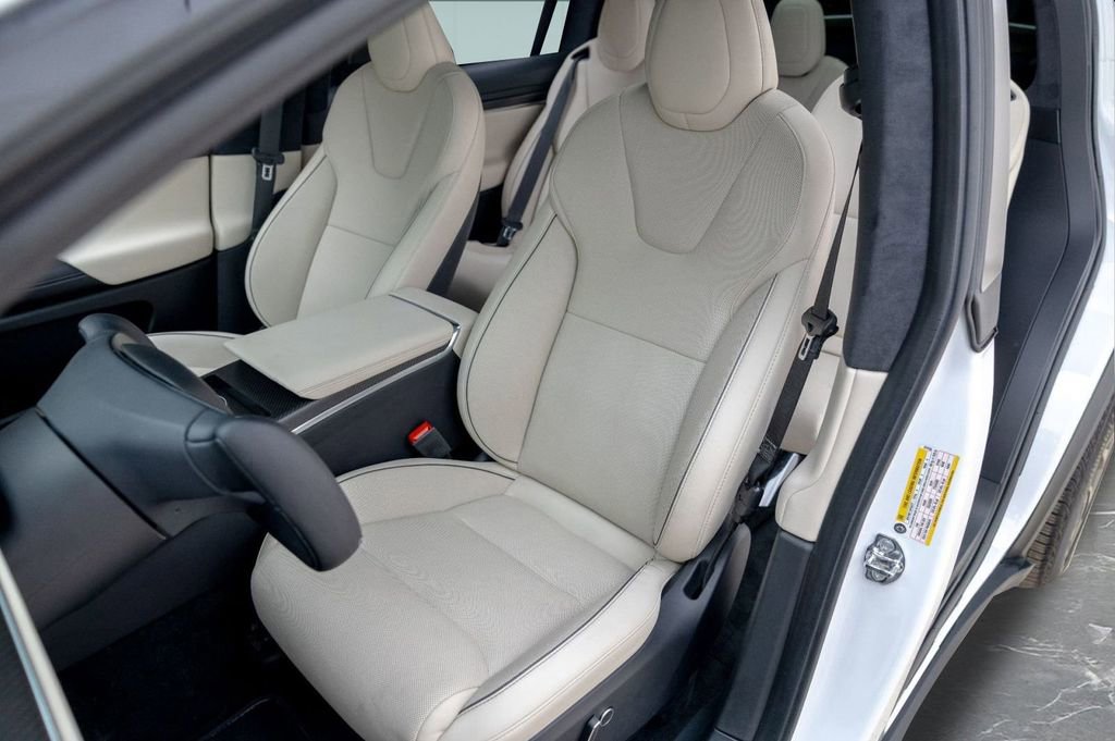 Used 2023 Tesla Model X Plaid AWD/4WD image 17