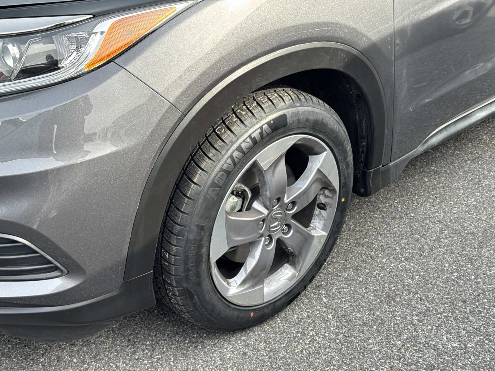 Used 2021 Honda HR-V LX image 5